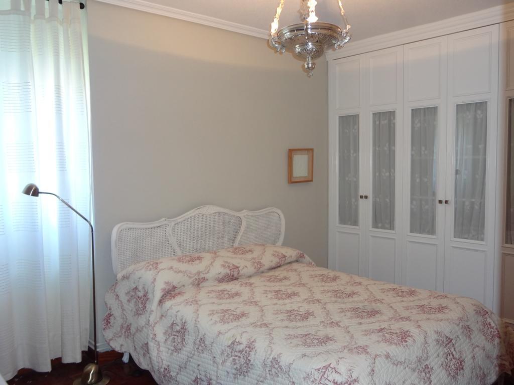 Sunny Apt Close To University With Parking And Wifi Hotel Santander Exterior photo