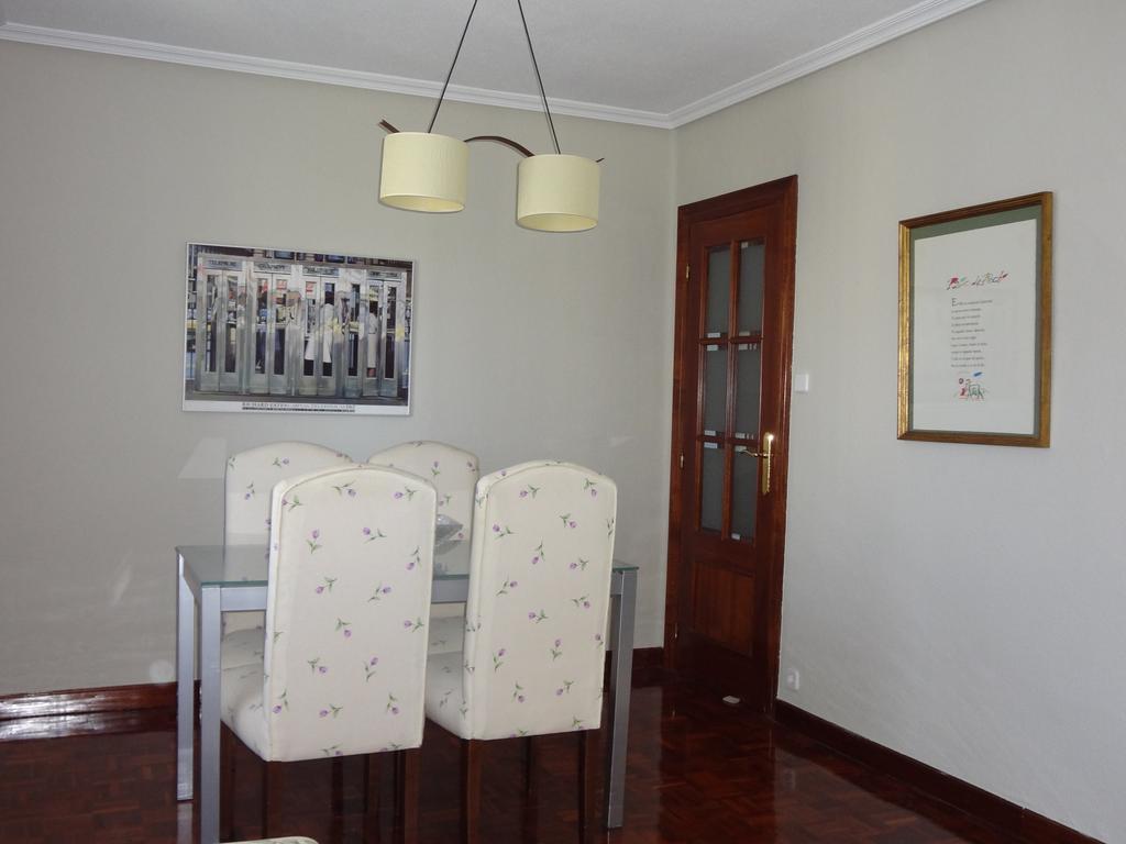 Sunny Apt Close To University With Parking And Wifi Hotel Santander Exterior photo